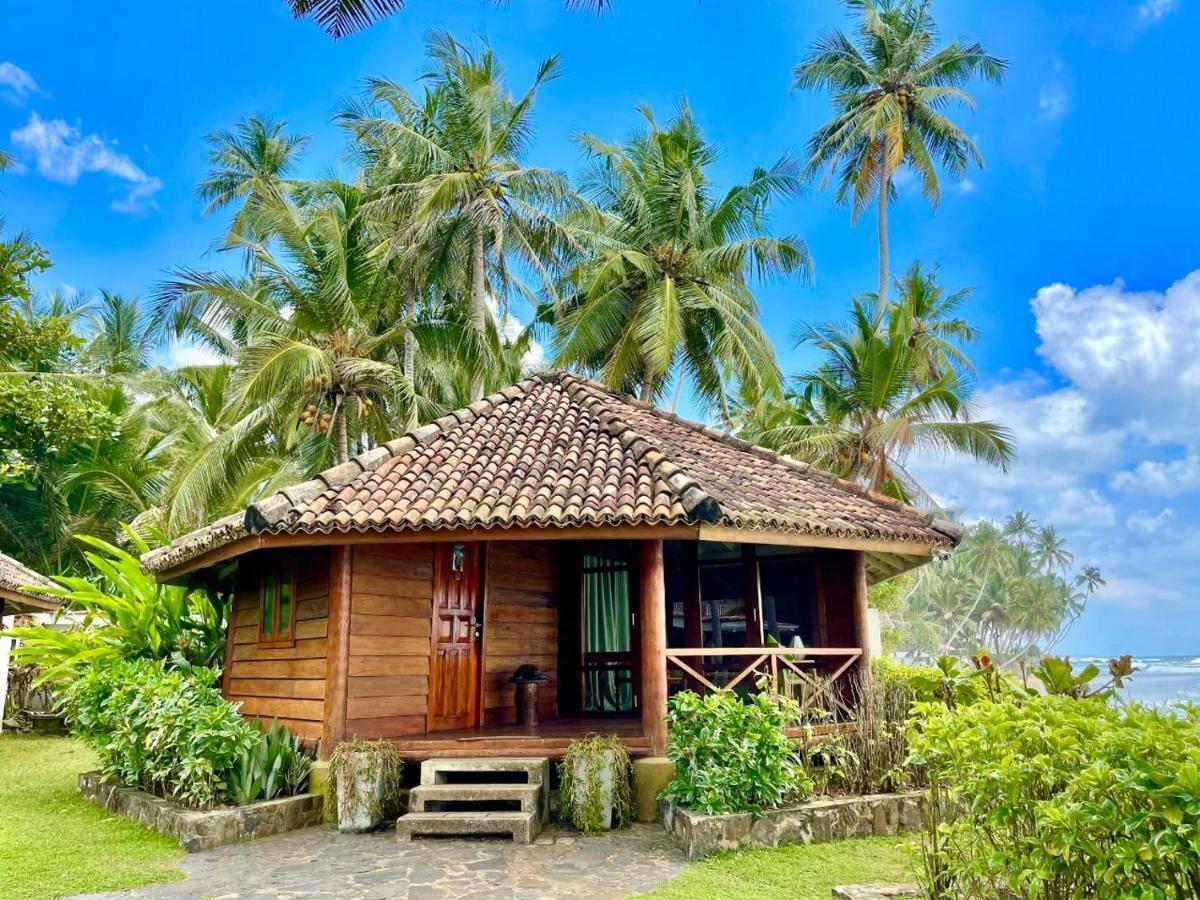 Rockside Cabanas Hotel Unawatuna Exterior foto